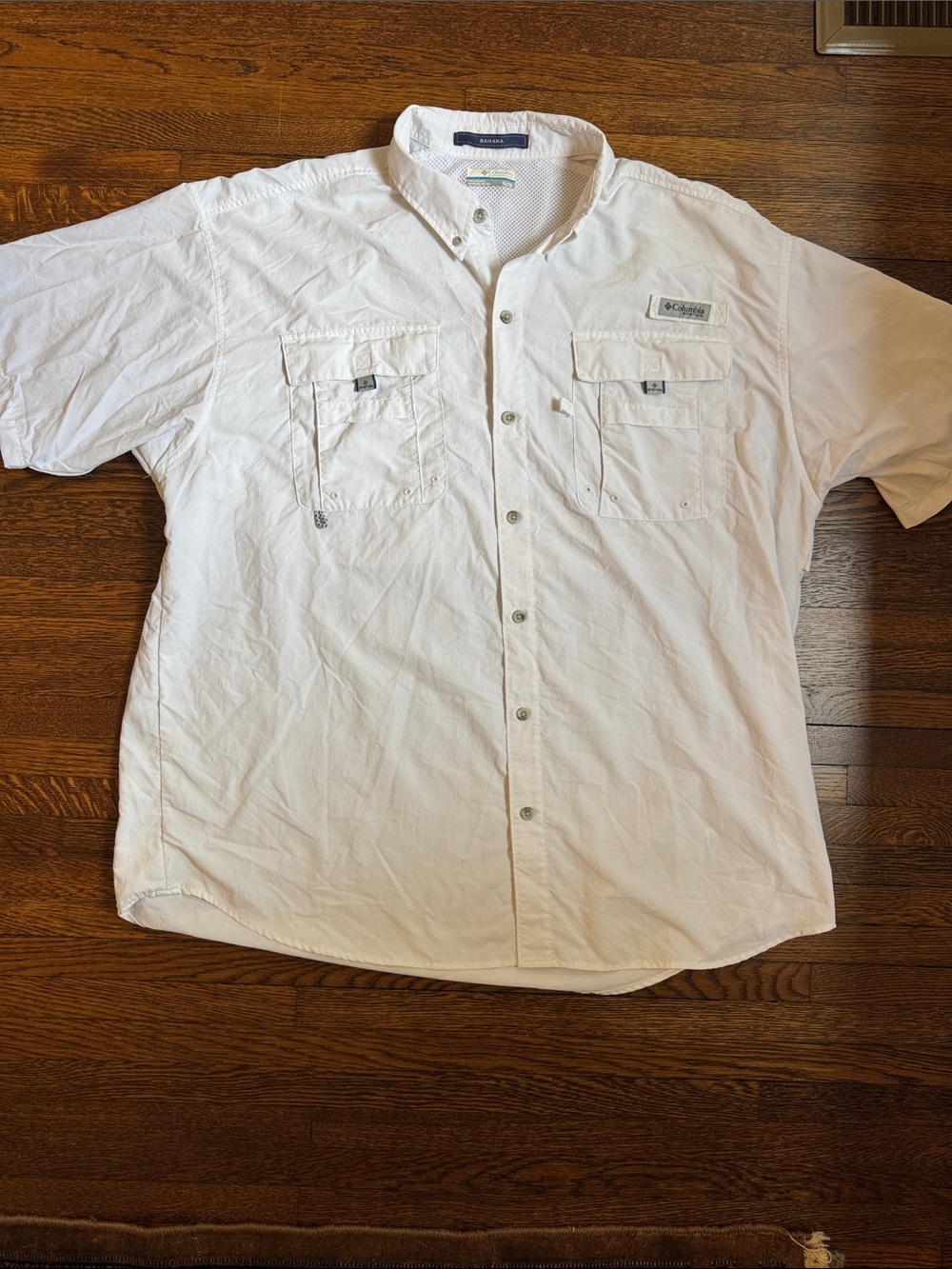 Columbia PFG button down